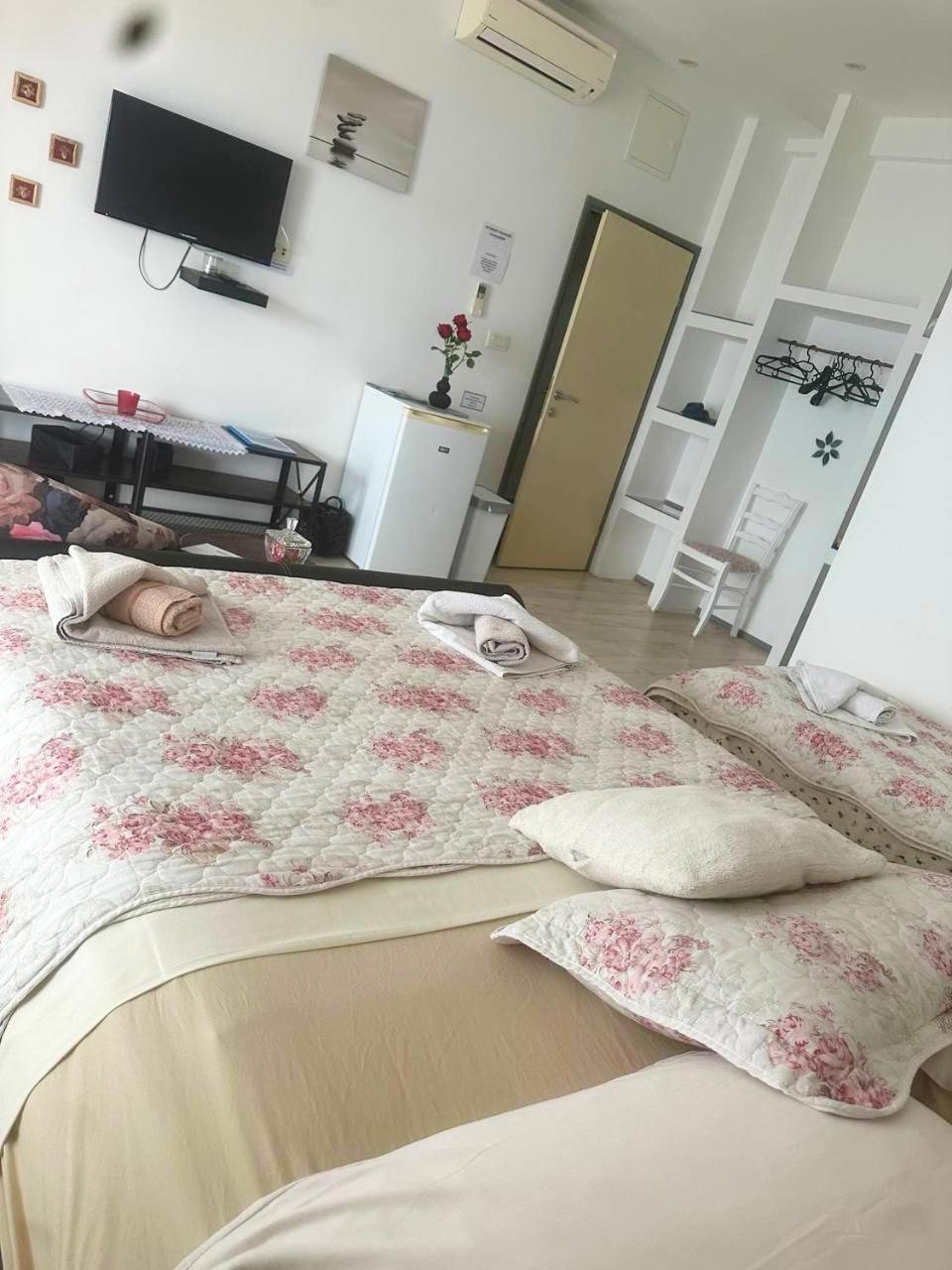 Super Horizont -Free Parking And Jaccuzzi Hotel Stobrec Ngoại thất bức ảnh
