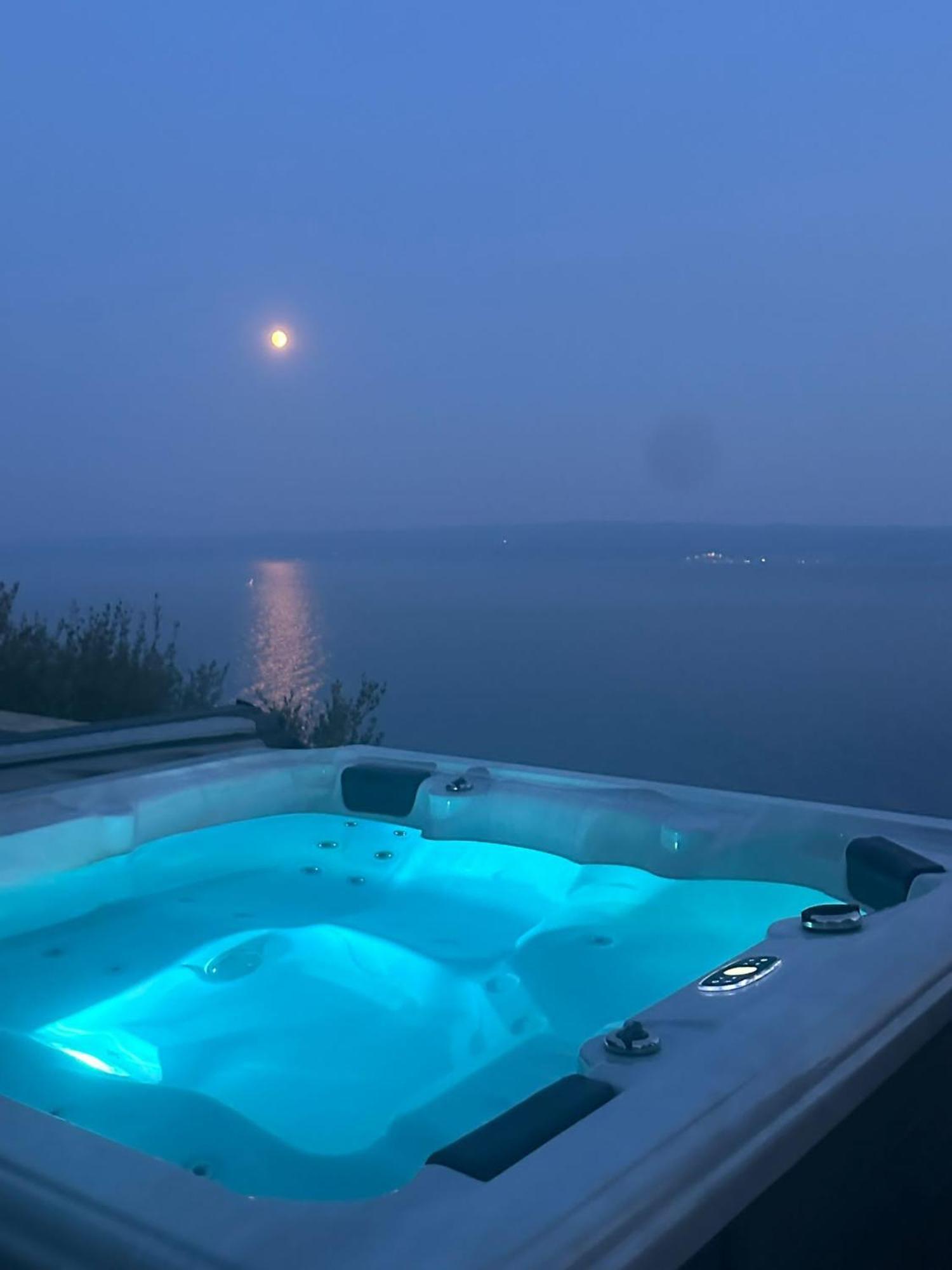 Super Horizont -Free Parking And Jaccuzzi Hotel Stobrec Ngoại thất bức ảnh